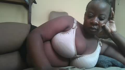 sweetyass25 online show from 28, 5, 2026