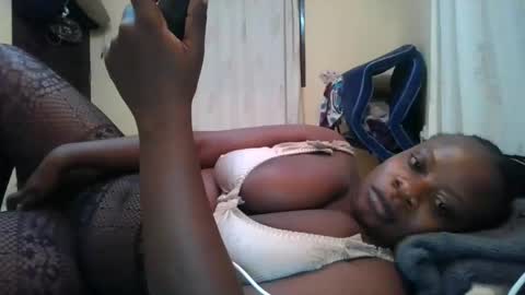 sweetyass25 online show from 1, 6, 2026