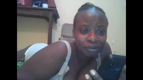 sweetyass25 online show from 3, 6, 2026