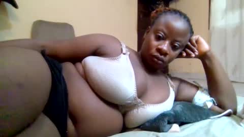 sweetyass25 online show from 4, 7, 2026