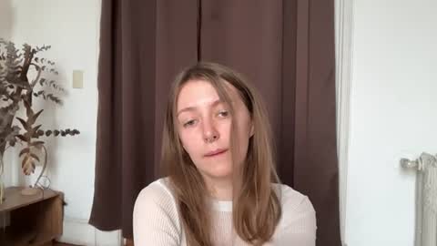 Lily online show from 30, 7, 2026