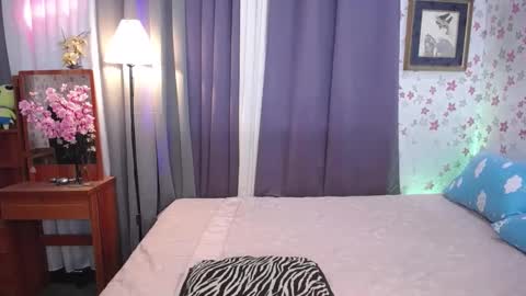 monica monako online show from 7, 1, 2025