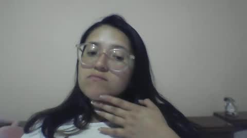 Snapshot of sweetyypeach chatting on 20, 12, 2024 sweetyypeach online show from 20, 12, 2024