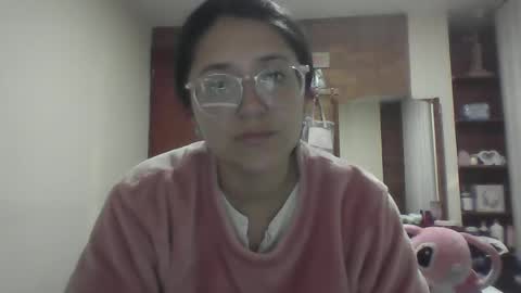 Snapshot of sweetyypeach chatting on 28, 12, 2024 sweetyypeach online show from 28, 12, 2024
