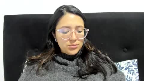 Snapshot of sweetyypeach chatting on 30, 12, 2024 sweetyypeach online show from 30, 12, 2024