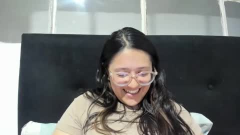 Snapshot of sweetyypeach chatting on 21, 1, 2025 sweetyypeach online show from 21, 1, 2025