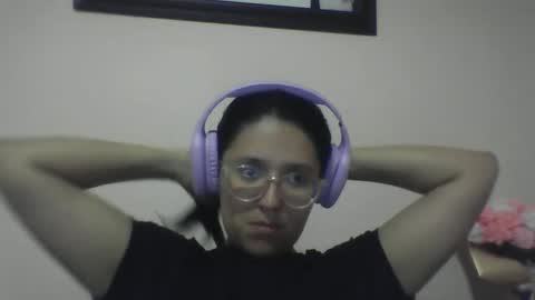 Snapshot of sweetyypeach chatting on 20, 2, 2025 sweetyypeach online show from 20, 2, 2025