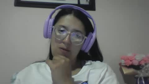 Snapshot of sweetyypeach chatting on 12, 3, 2025 sweetyypeach online show from 12, 3, 2025