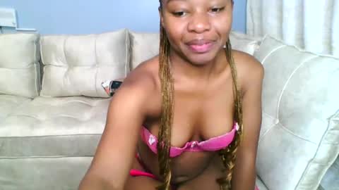 Snapshot of swit_candy chatting on 16, 7, 2026 Candy online show from 16, 7, 2026