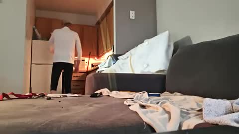 swontguy2025 online show from 15, 10, 2025