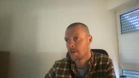 Snapshot of sx1904 chatting on 4, 3, 2025 sx1904 online show from 4, 3, 2025