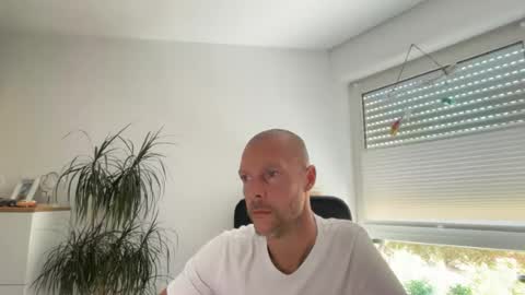 Snapshot of sx1904 chatting on 5, 8, 2026 sx1904 online show from 5, 8, 2026