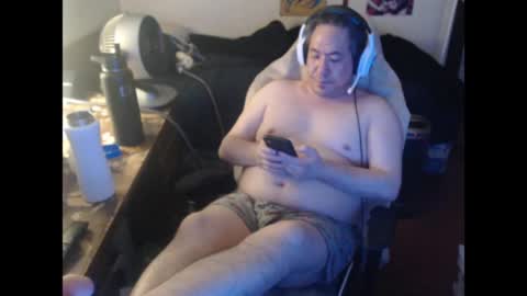 Snapshot of sxykoreandick chatting on 16, 4, 2026 Rick Hard online show from 16, 4, 2026