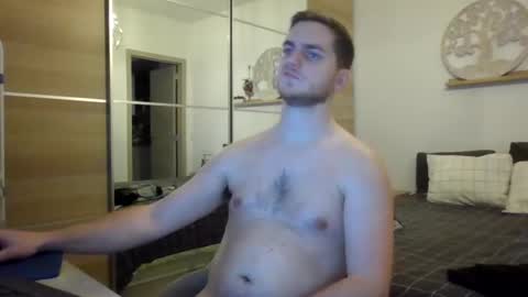 syl092 online show from 6, 1, 2025