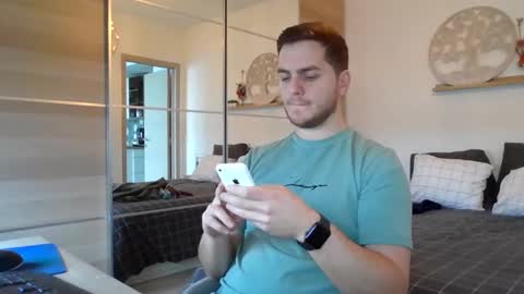 syl092 online show from 9, 1, 2025