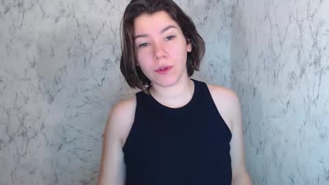 SyrenDixon online show from 16, 12, 2025