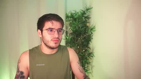 t0ny_wylie online show from 18, 3, 2026