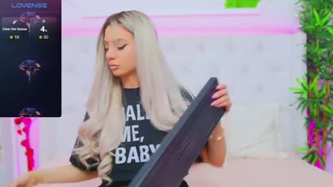 Arianna online show from 13, 2, 2025