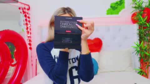 Arianna online show from 14, 2, 2025