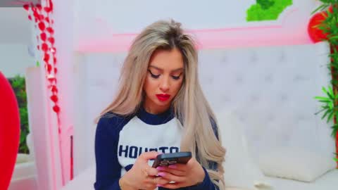 Arianna online show from 15, 2, 2025