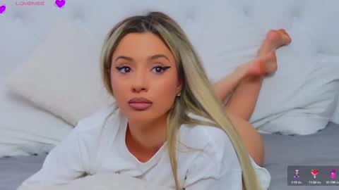 Arianna online show from 12, 3, 2025