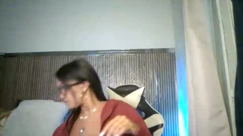 yameil online show from 1, 5, 2026