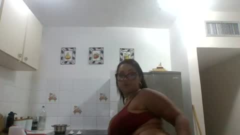 Snapshot of tachi1713 chatting on 27, 7, 2026 yameil online show from 27, 7, 2026