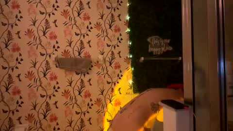 Snapshot of taebaeebe chatting on 13, 1, 2026 taebaeebe online show from 13, 1, 2026