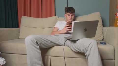 Alex online show from 13, 1, 2026