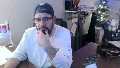 Snapshot of taintnuzzler_13 chatting on 2, 12, 2024 TaintNuzzler online show from 2, 12, 2024