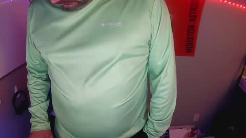 Snapshot of taintnuzzler_13 chatting on 17, 2, 2025 TaintNuzzler online show from 17, 2, 2025