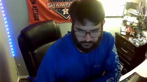 Snapshot of taintnuzzler_13 chatting on 22, 9, 2025 TaintNuzzler online show from 22, 9, 2025