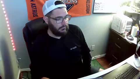 Snapshot of taintnuzzler_13 chatting on 3, 10, 2025 TaintNuzzler online show from 3, 10, 2025