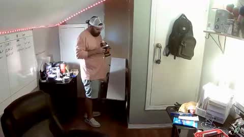 Snapshot of taintnuzzler_13 chatting on 23, 10, 2025 TaintNuzzler online show from 23, 10, 2025