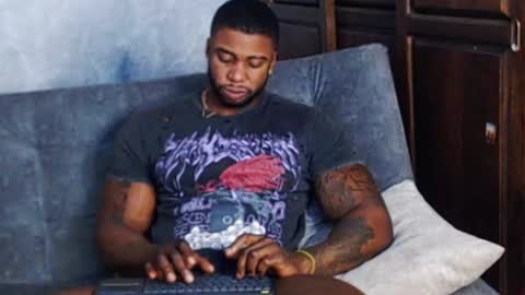 Tairon Tucke online show from 12, 1, 2025