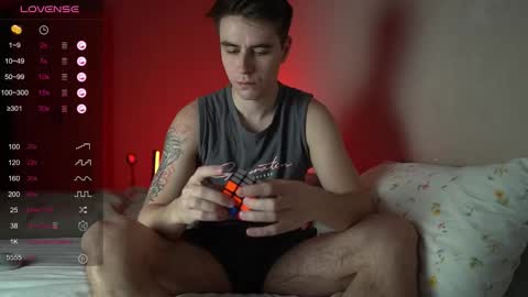 Taison online show from 4, 12, 2025