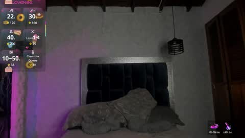 Taissa online show from 4, 12, 2025