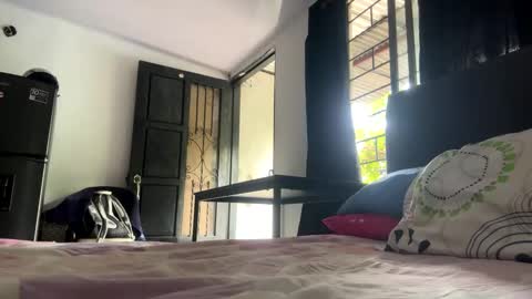 Snapshot of talianavega chatting on 19, 9, 2025 tali online show from 19, 9, 2025