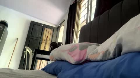 Snapshot of talianavega chatting on 22, 10, 2025 tali online show from 22, 10, 2025