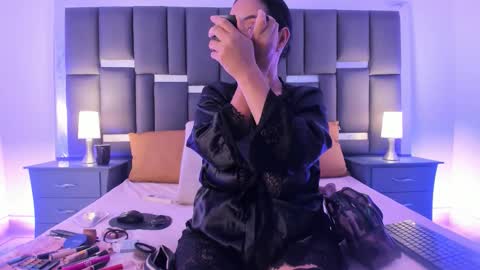 Snapshot of talianavega chatting on 31, 10, 2025 tali online show from 31, 10, 2025