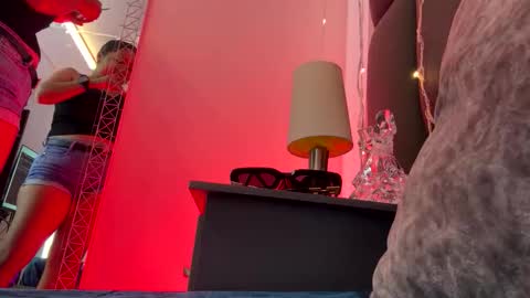 Snapshot of talianavega chatting on 22, 11, 2025 tali online show from 22, 11, 2025