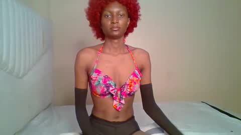 talisha smiles online show from 25, 3, 2026