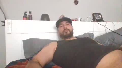 Snapshot of talllatino310 chatting on 18, 2, 2025 talllatino310 online show from 18, 2, 2025