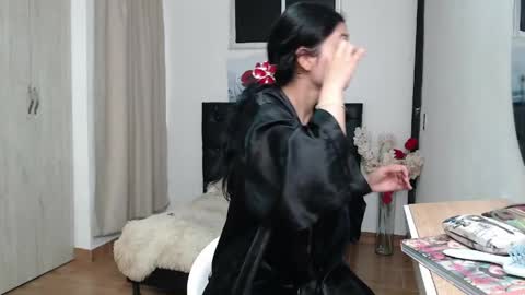 Hi im sara online show from 6, 5, 2026