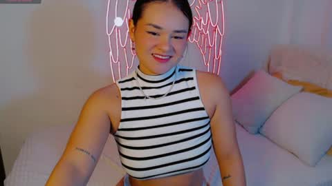 Snapshot of tamara_modelsss1 chatting on 6, 4, 2026 Lovense is Active My pleasure is in your hands Private is Open online show from 6, 4, 2026