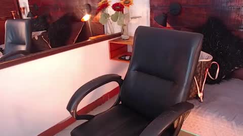    online show from 2, 3, 2025