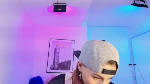 Snapshot of tamara_slimx chatting on 10, 1, 2025 Tamara online show from 10, 1, 2025