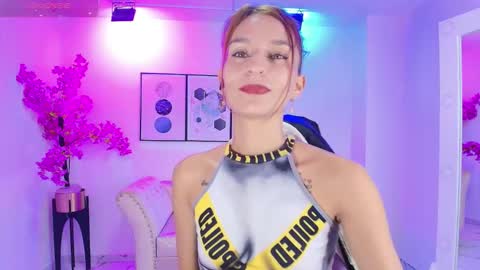 Snapshot of tamara_slimx chatting on 11, 10, 2025 Tamara online show from 11, 10, 2025