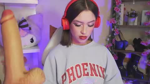 Cami 3 online show from 20, 12, 2024