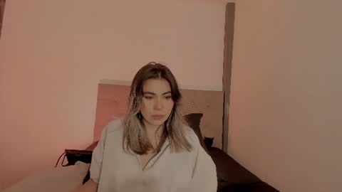 Snapshot of tamarathompsonn chatting on 19, 7, 2026 Tamara. online show from 19, 7, 2026